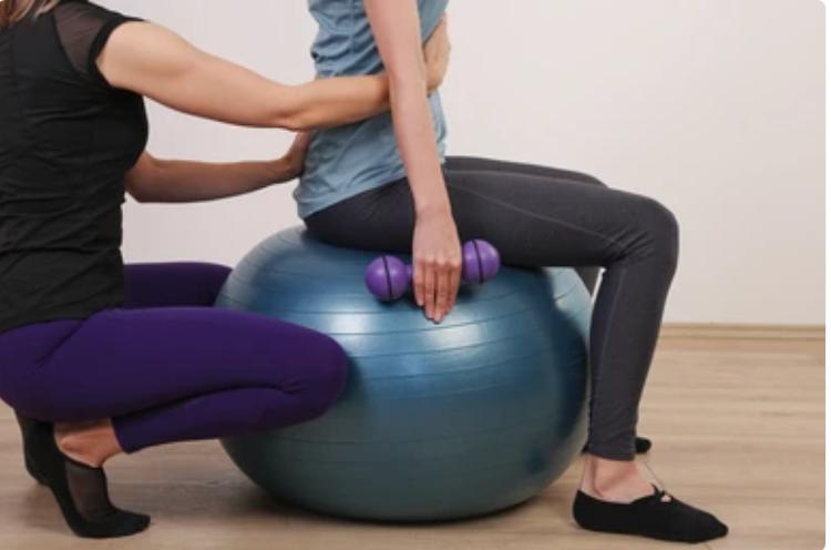 Scolio-Pilates - Specialized exercises for spinal alignment